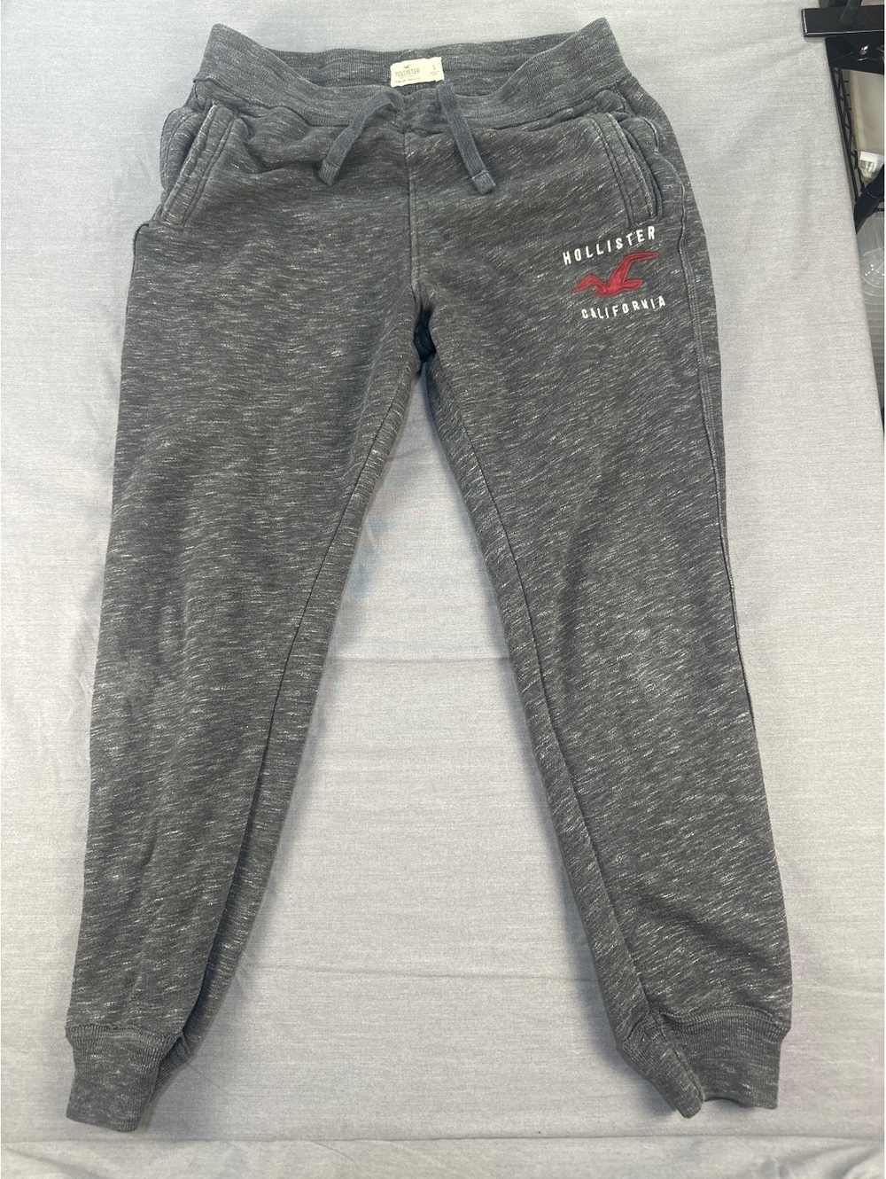 Hollister Men’s Small Charcoal Gray Fleece Jogger Sweatpants